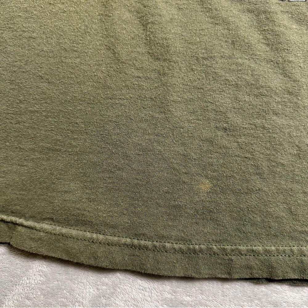 U.S. Army “This We’ll Defend” XL Green Military Tee Made in USA - Picture 10 of 13